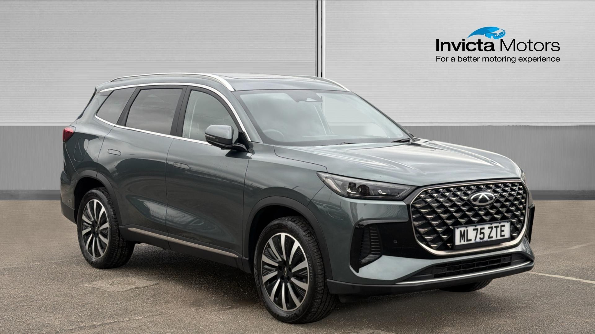 Main listing image - Chery Tiggo 8