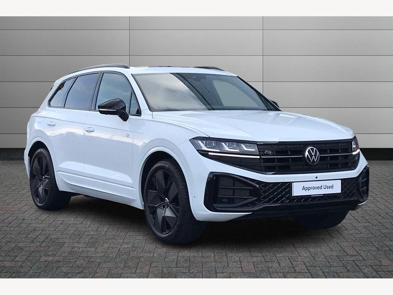 Main listing image - Volkswagen Touareg