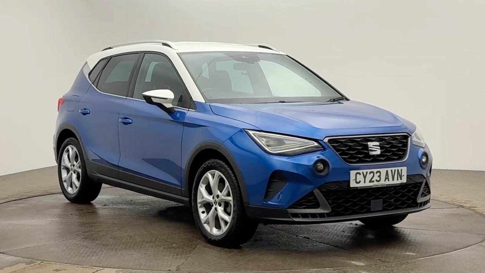 Main listing image - SEAT Arona