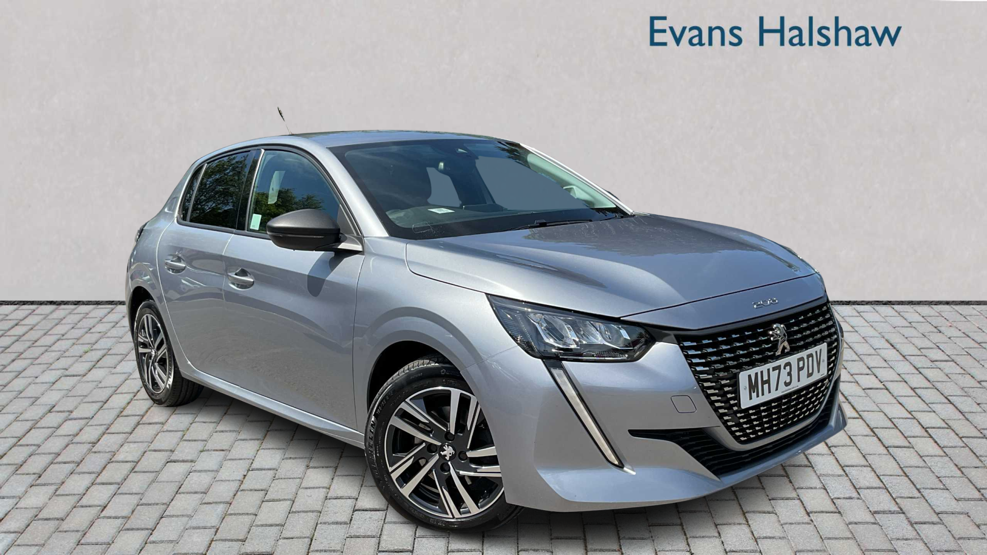 Main listing image - Peugeot 208