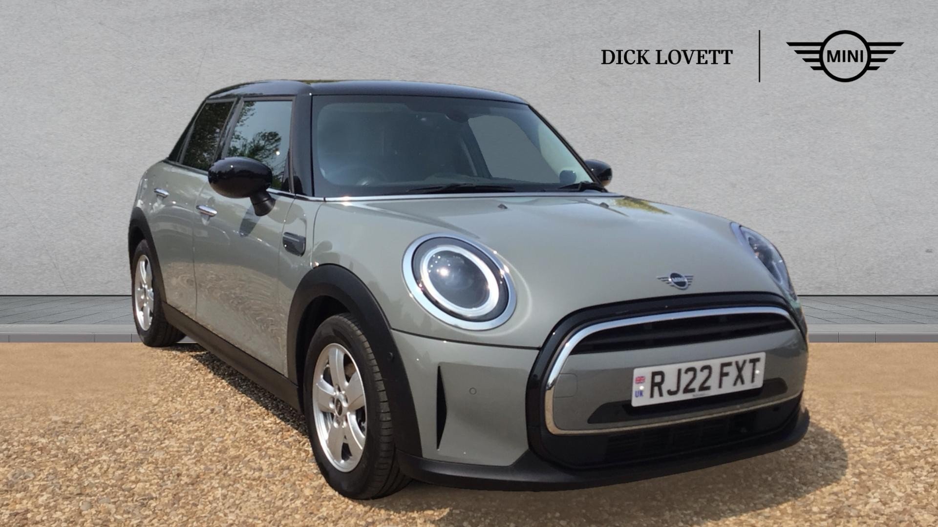 Main listing image - MINI Hatchback 5dr