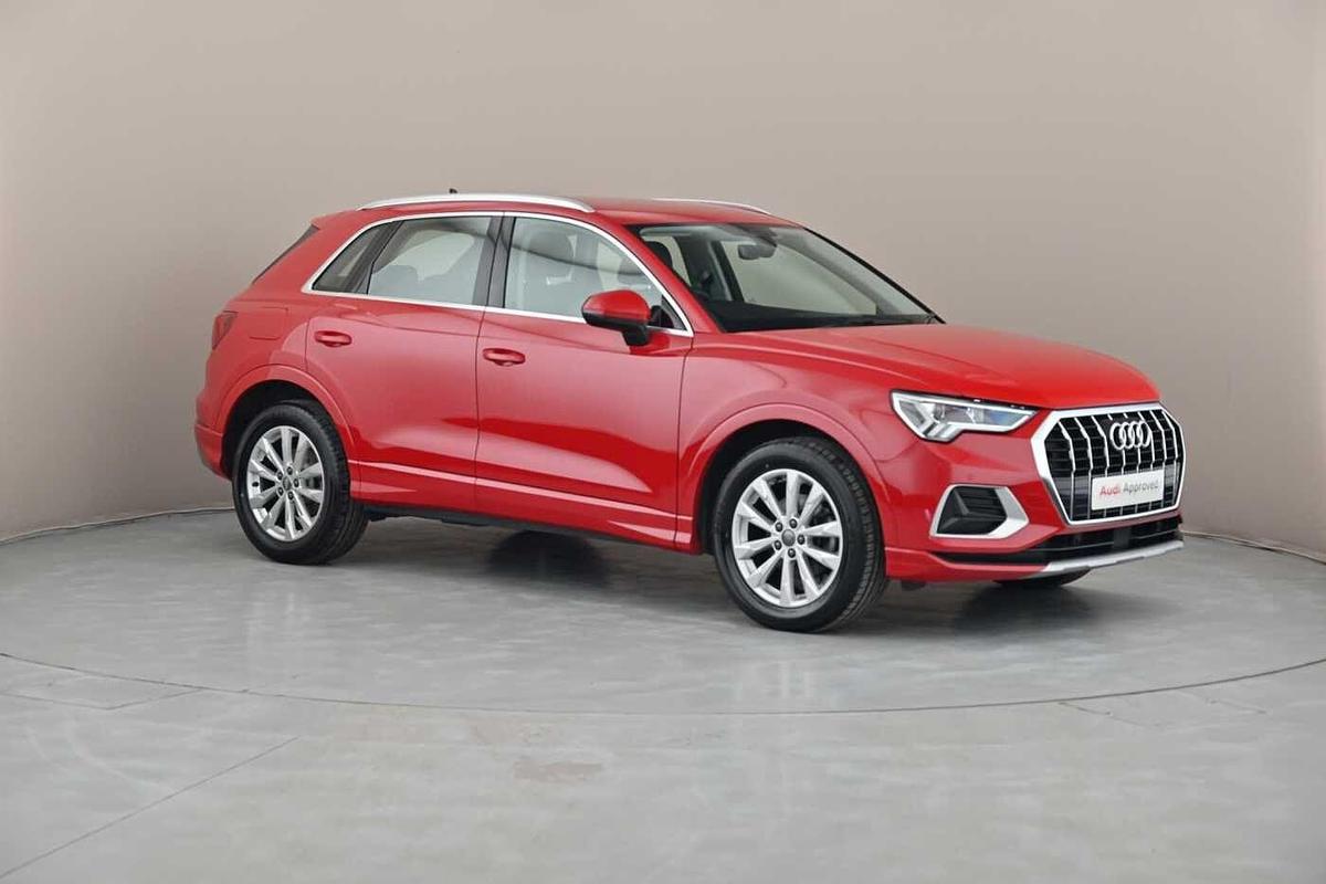 Main listing image - Audi Q3