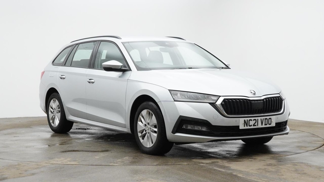 Main listing image - Skoda Octavia Estate