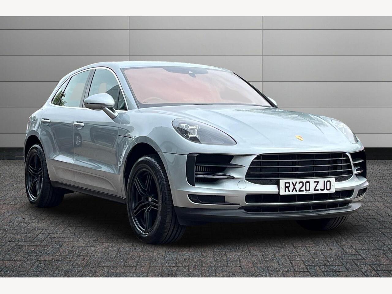Main listing image - Porsche Macan