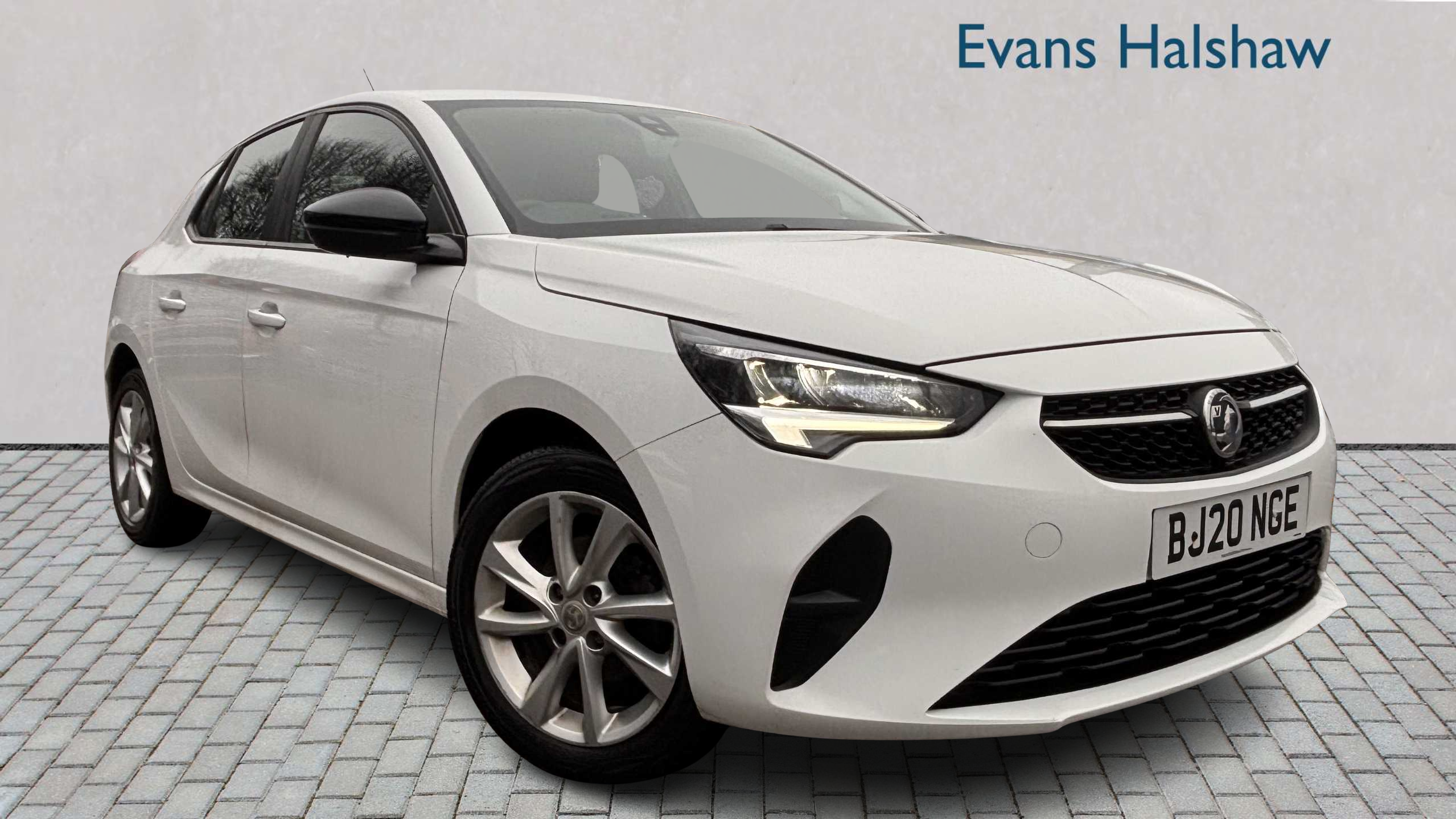 Main listing image - Vauxhall Corsa