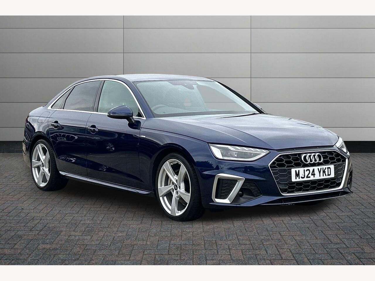 Main listing image - Audi A4