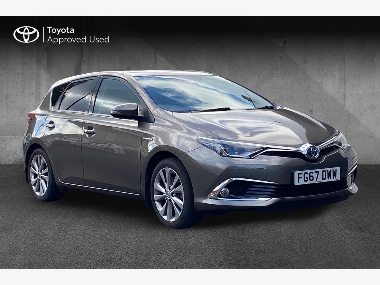 Main listing image - Toyota Auris