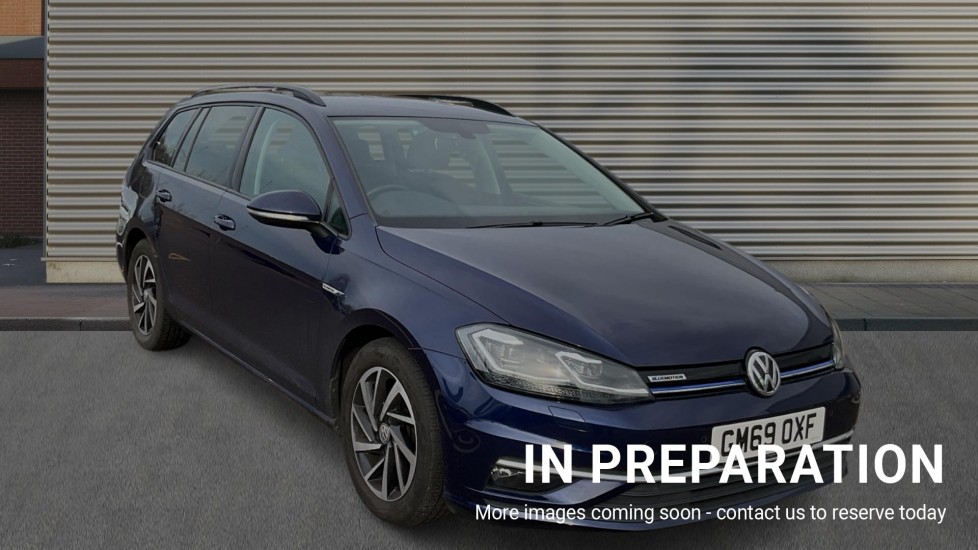 Main listing image - Volkswagen Golf Estate