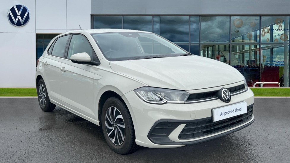 Main listing image - Volkswagen Polo