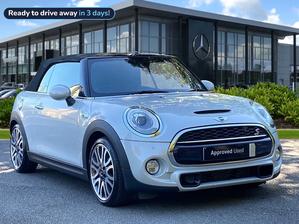 Main listing image - MINI Convertible