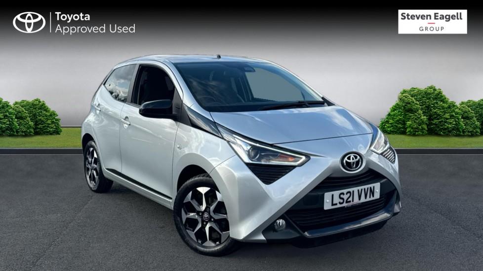 Main listing image - Toyota Aygo