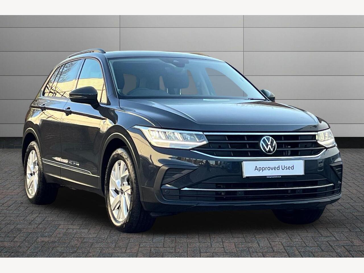 Main listing image - Volkswagen Tiguan