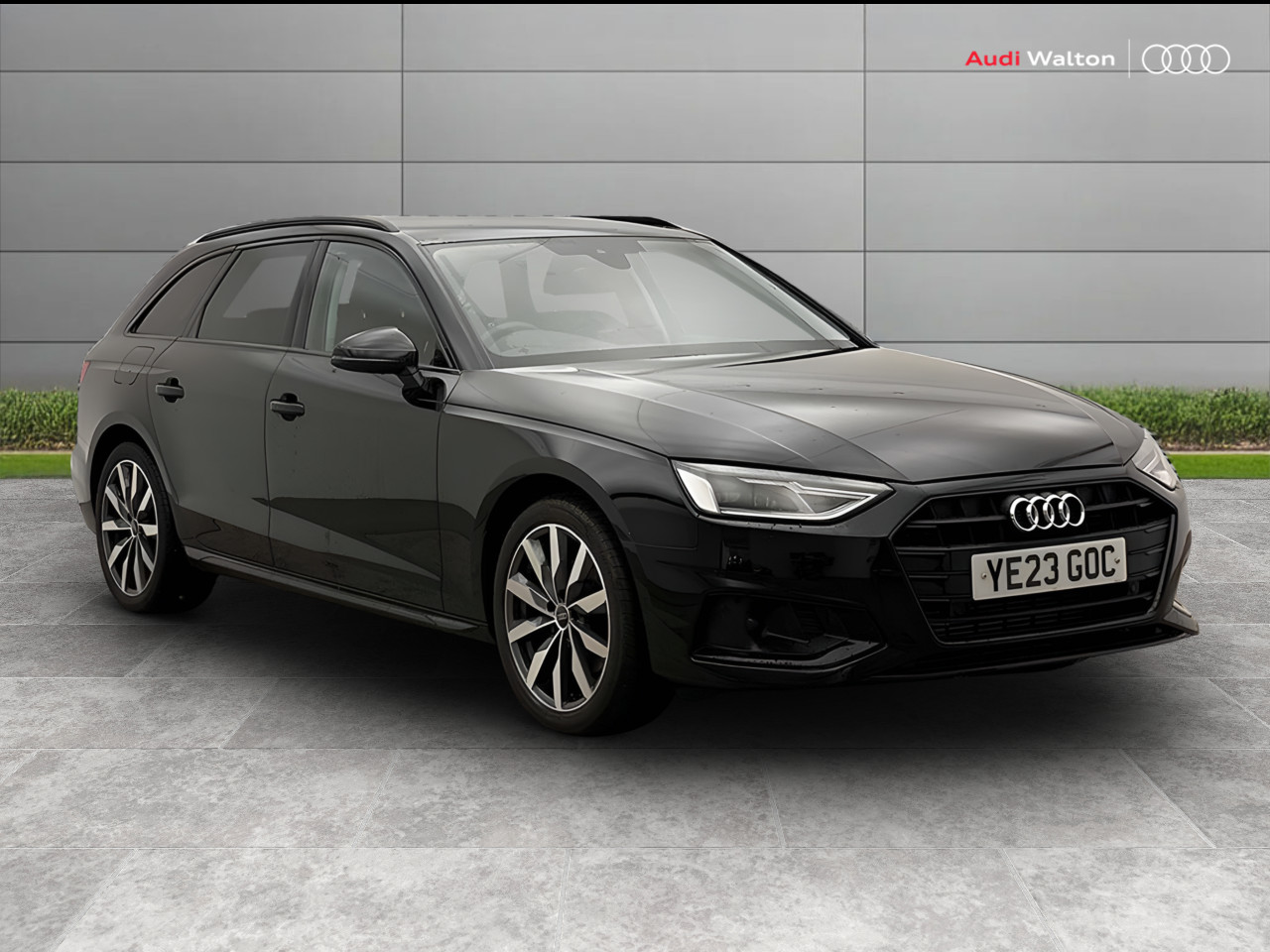 Main listing image - Audi A4