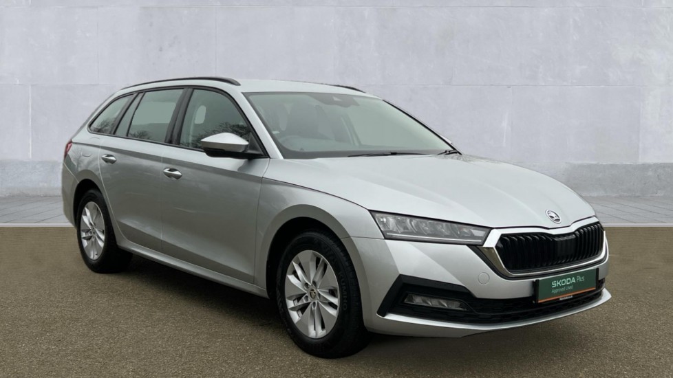 Main listing image - Skoda Octavia Estate