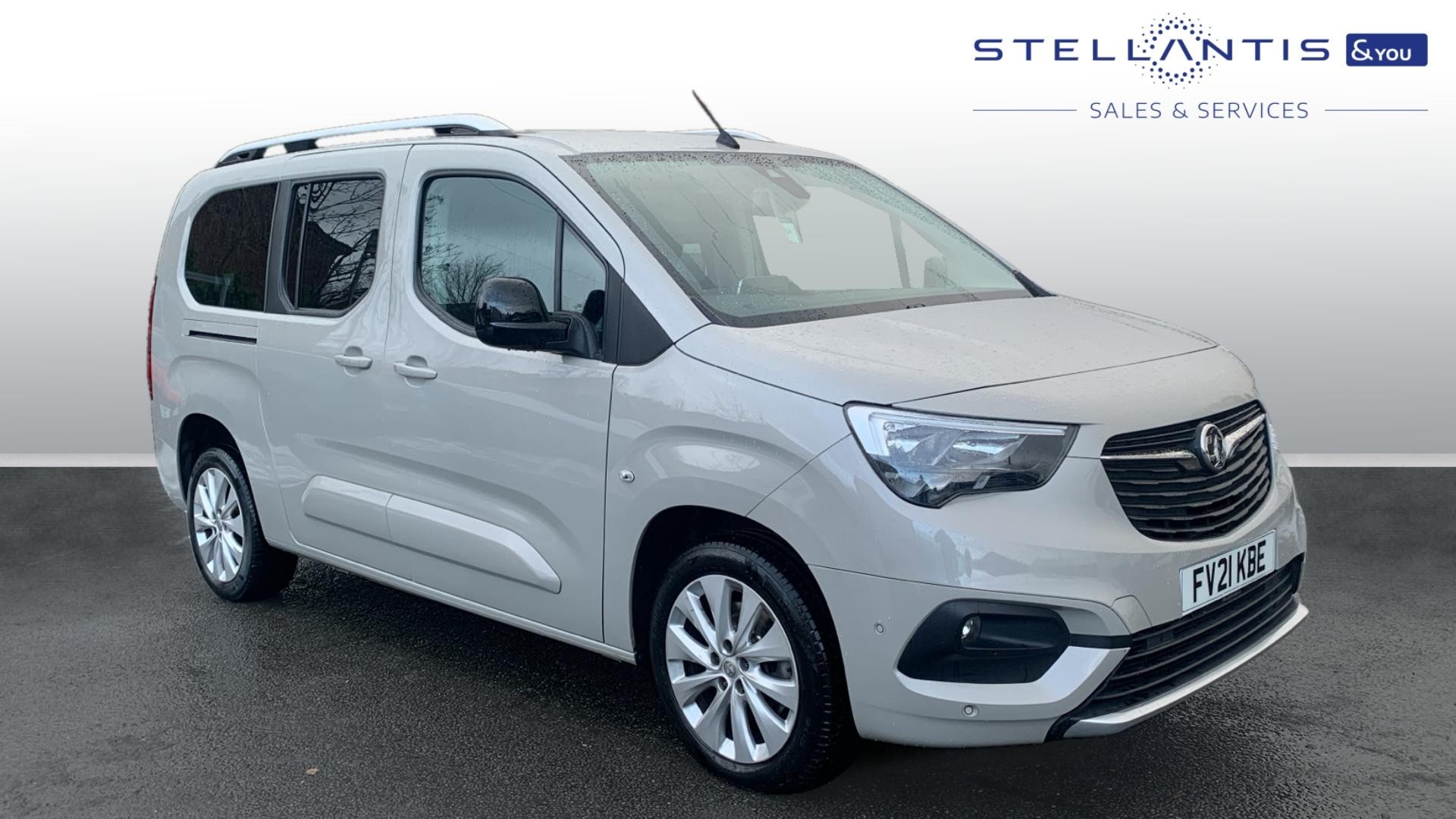 Main listing image - Vauxhall Combo Life