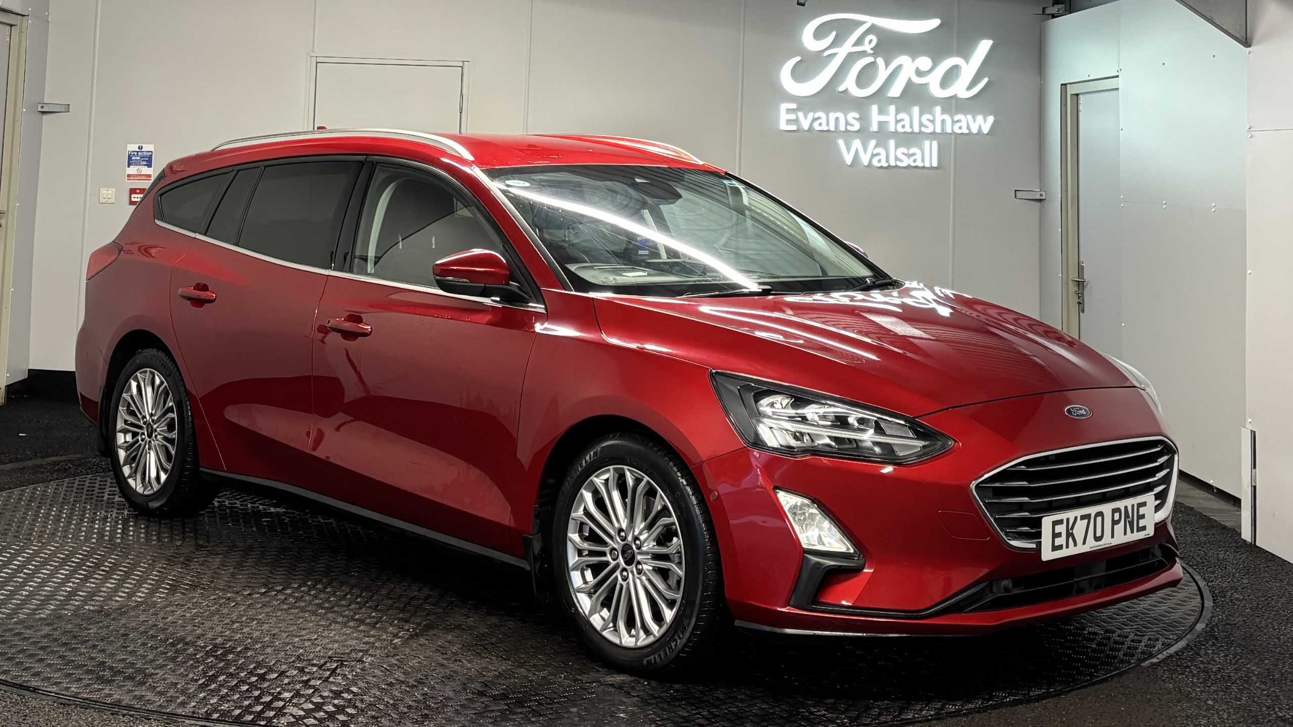 Main listing image - Ford Focus Estate