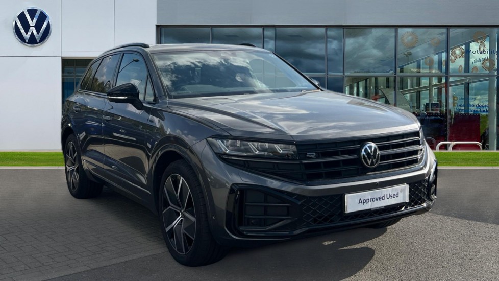 Main listing image - Volkswagen Touareg