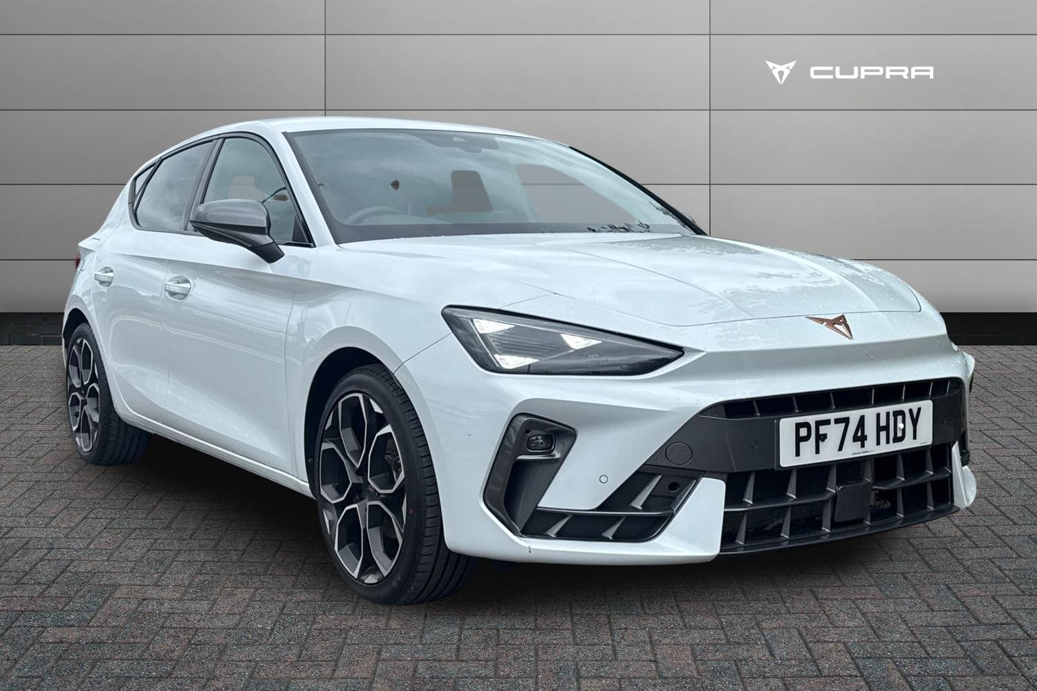 Main listing image - Cupra Leon
