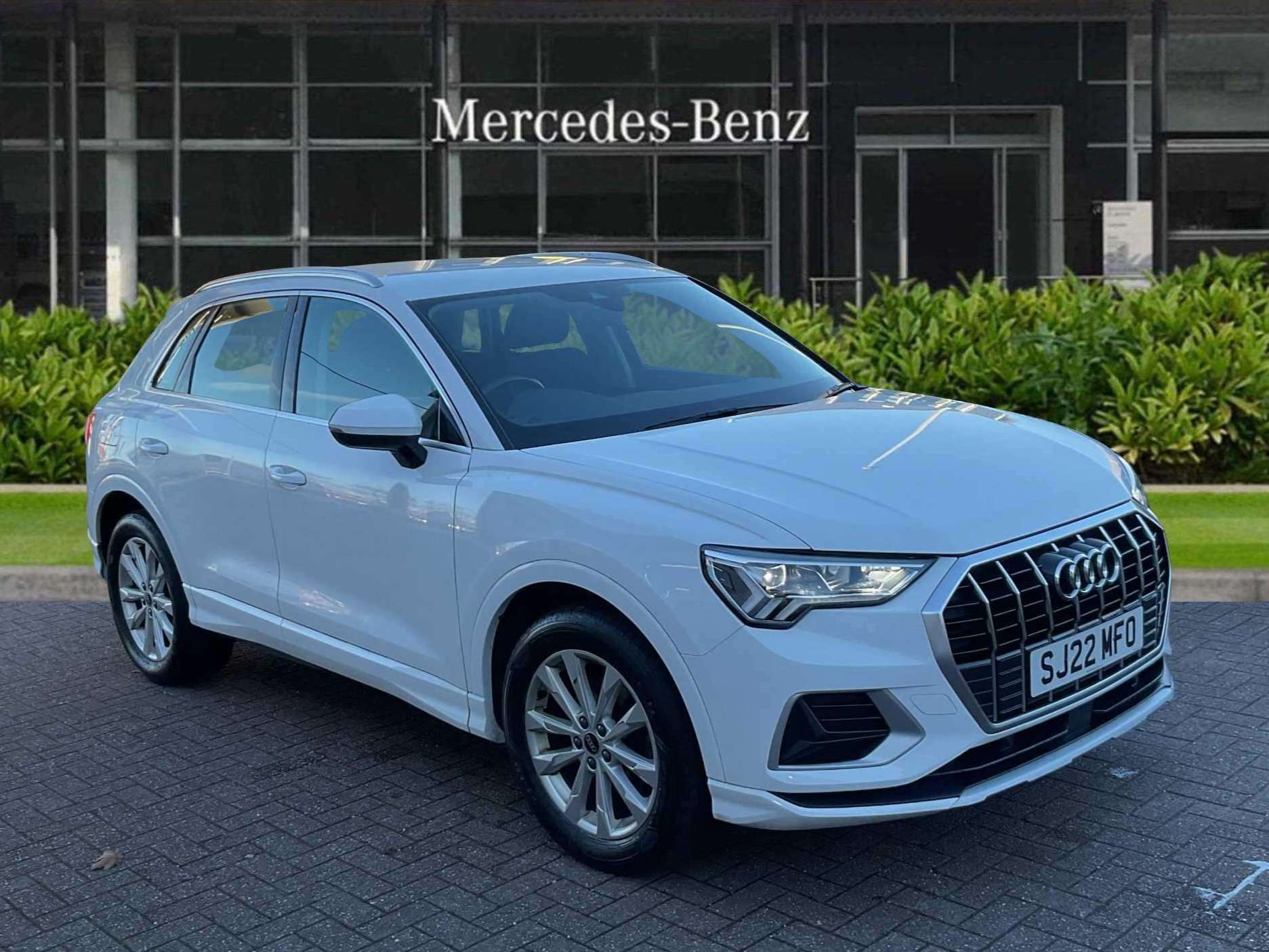 Main listing image - Audi Q3