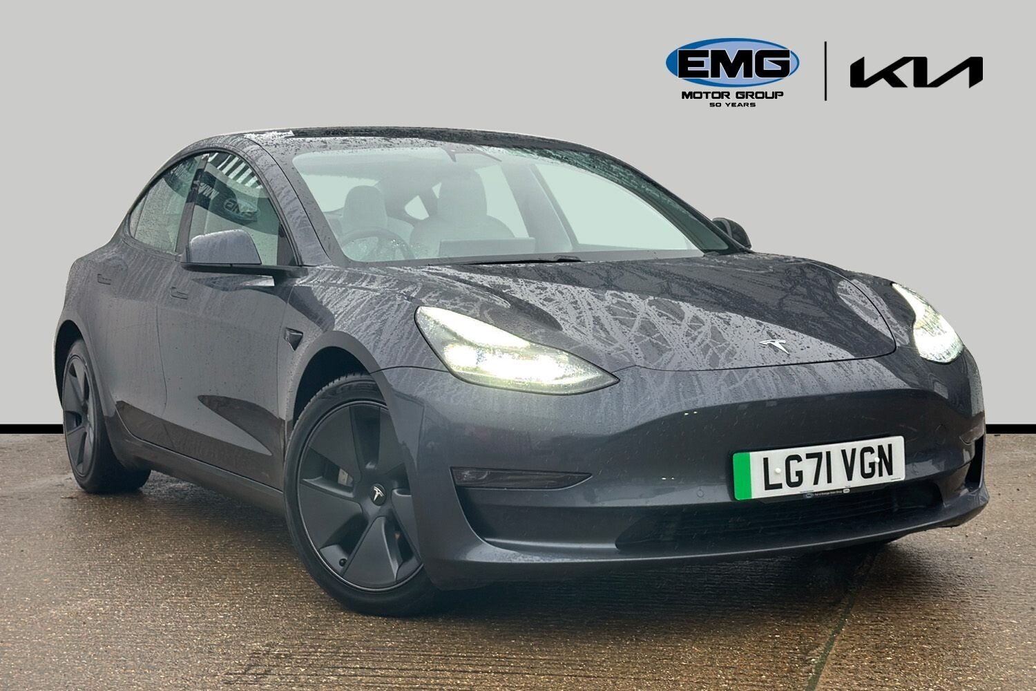 Main listing image - Tesla Model 3