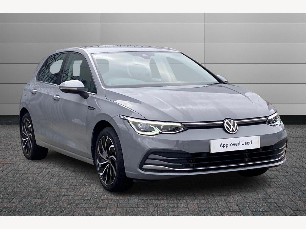 Main listing image - Volkswagen Golf