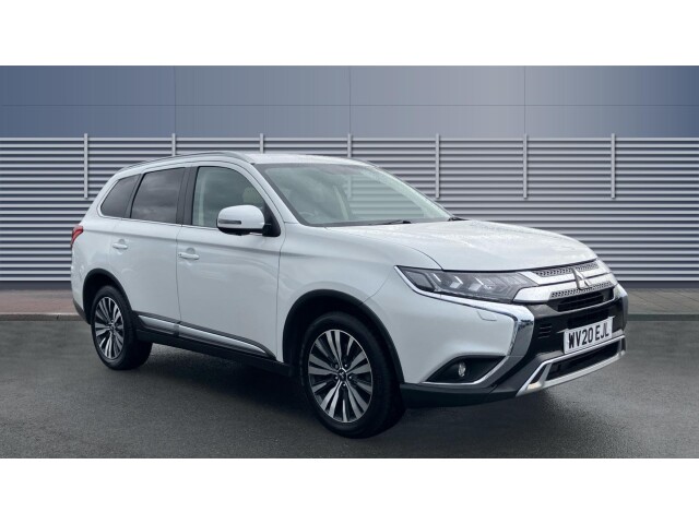 Main listing image - Mitsubishi Outlander