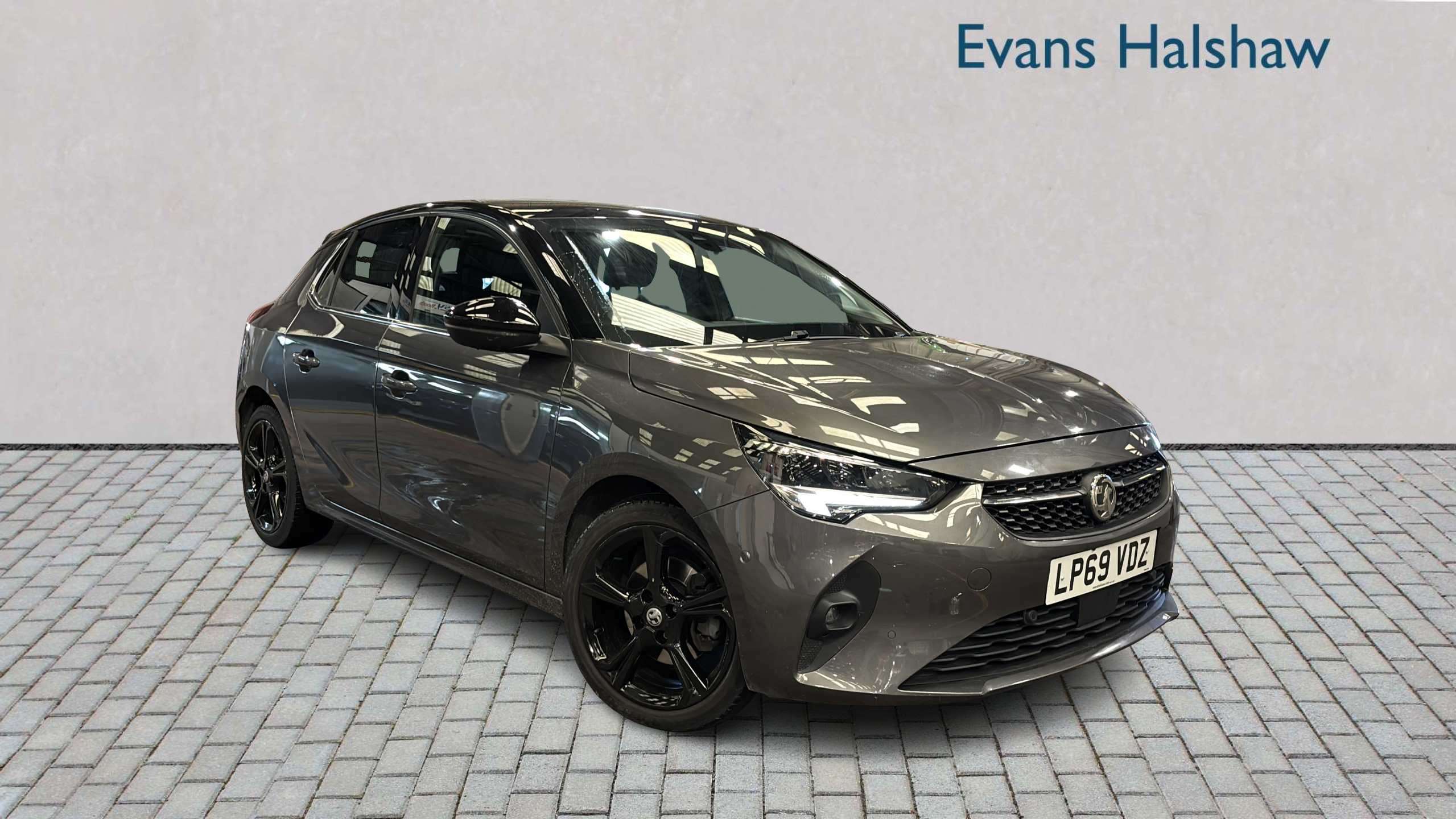 Main listing image - Vauxhall Corsa