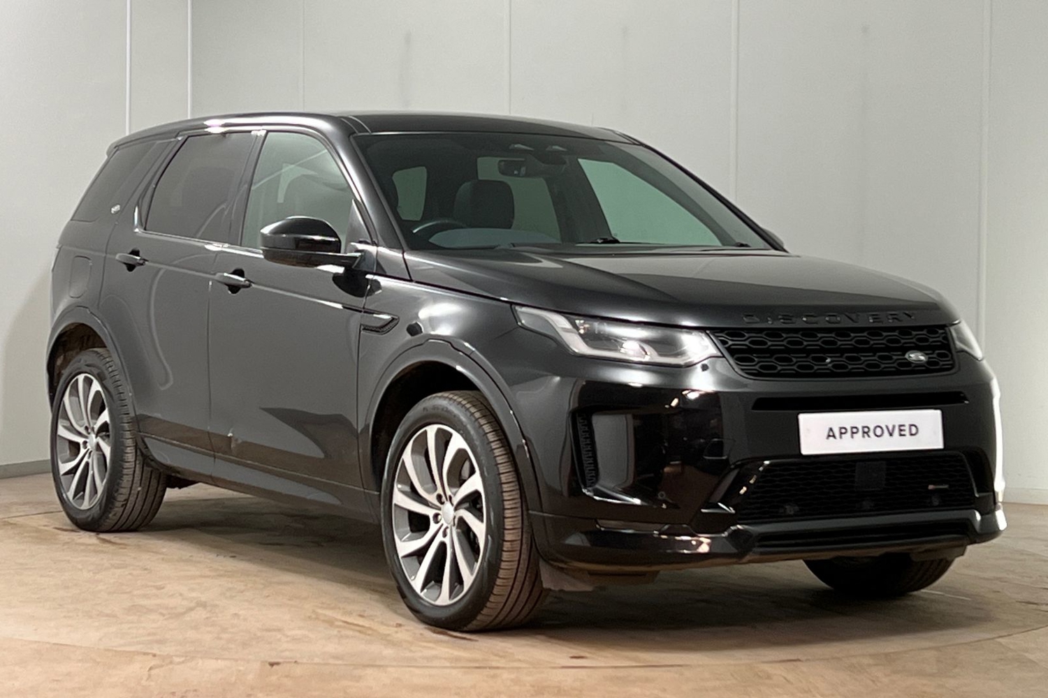 Main listing image - Land Rover Discovery Sport
