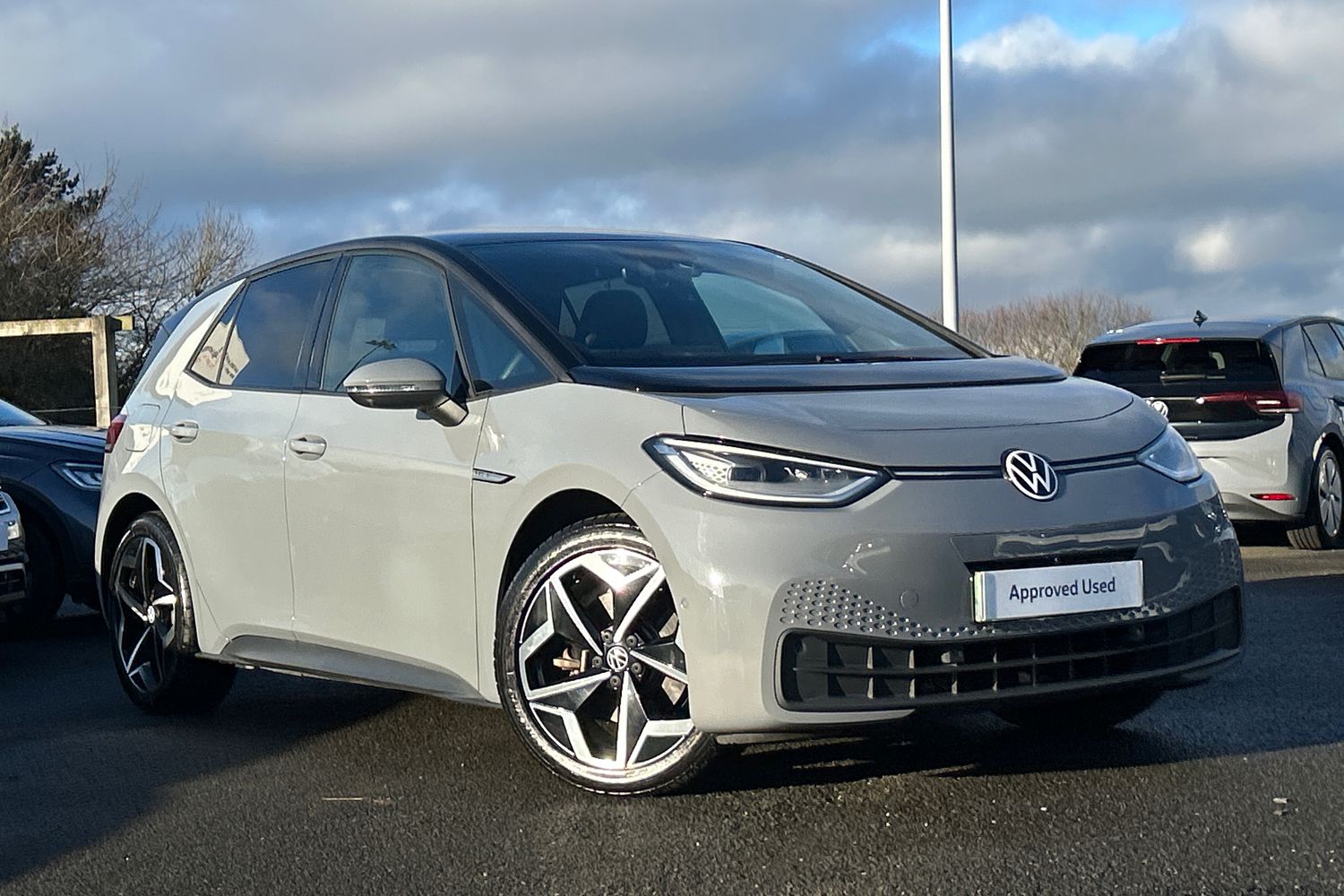 Main listing image - Volkswagen ID.3