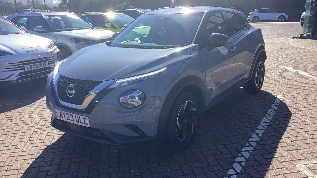 Main listing image - Nissan Juke