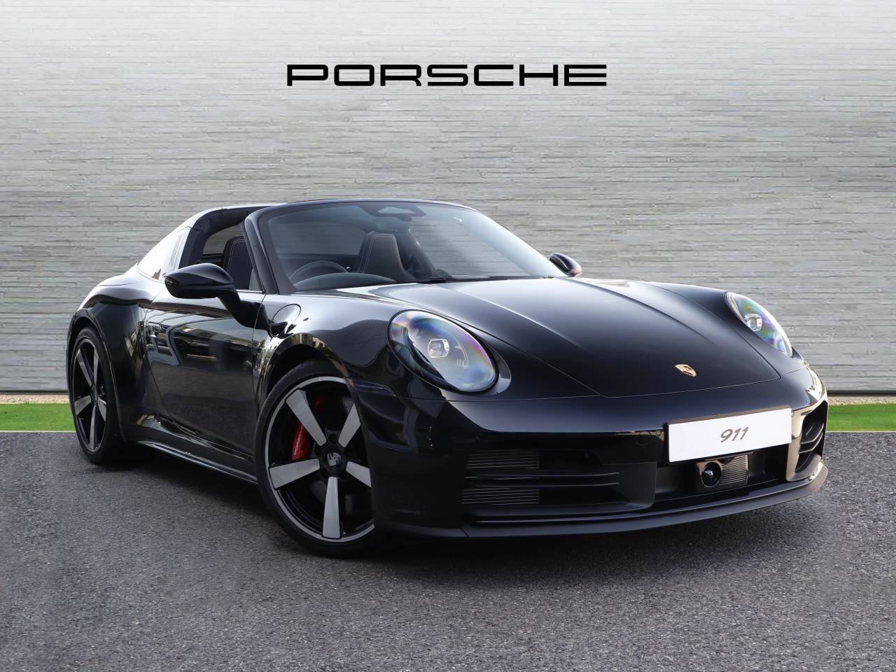 Main listing image - Porsche 911