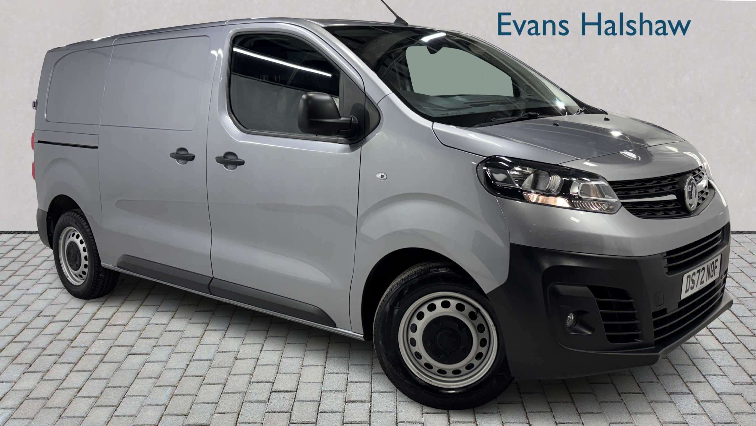 Main listing image - Vauxhall Vivaro