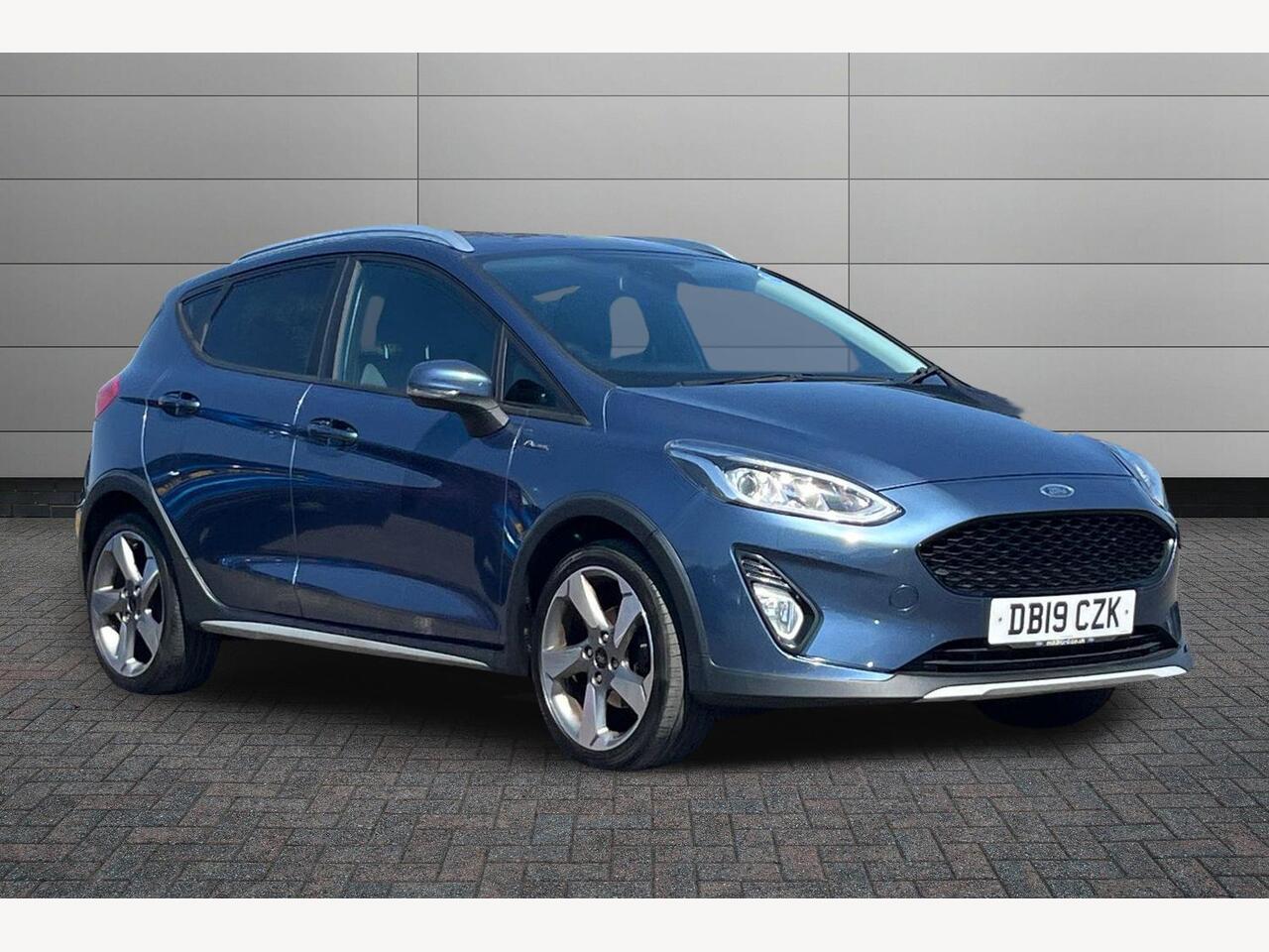 Main listing image - Ford Fiesta