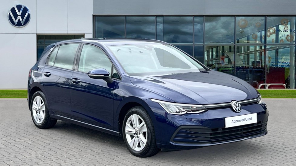 Main listing image - Volkswagen Golf