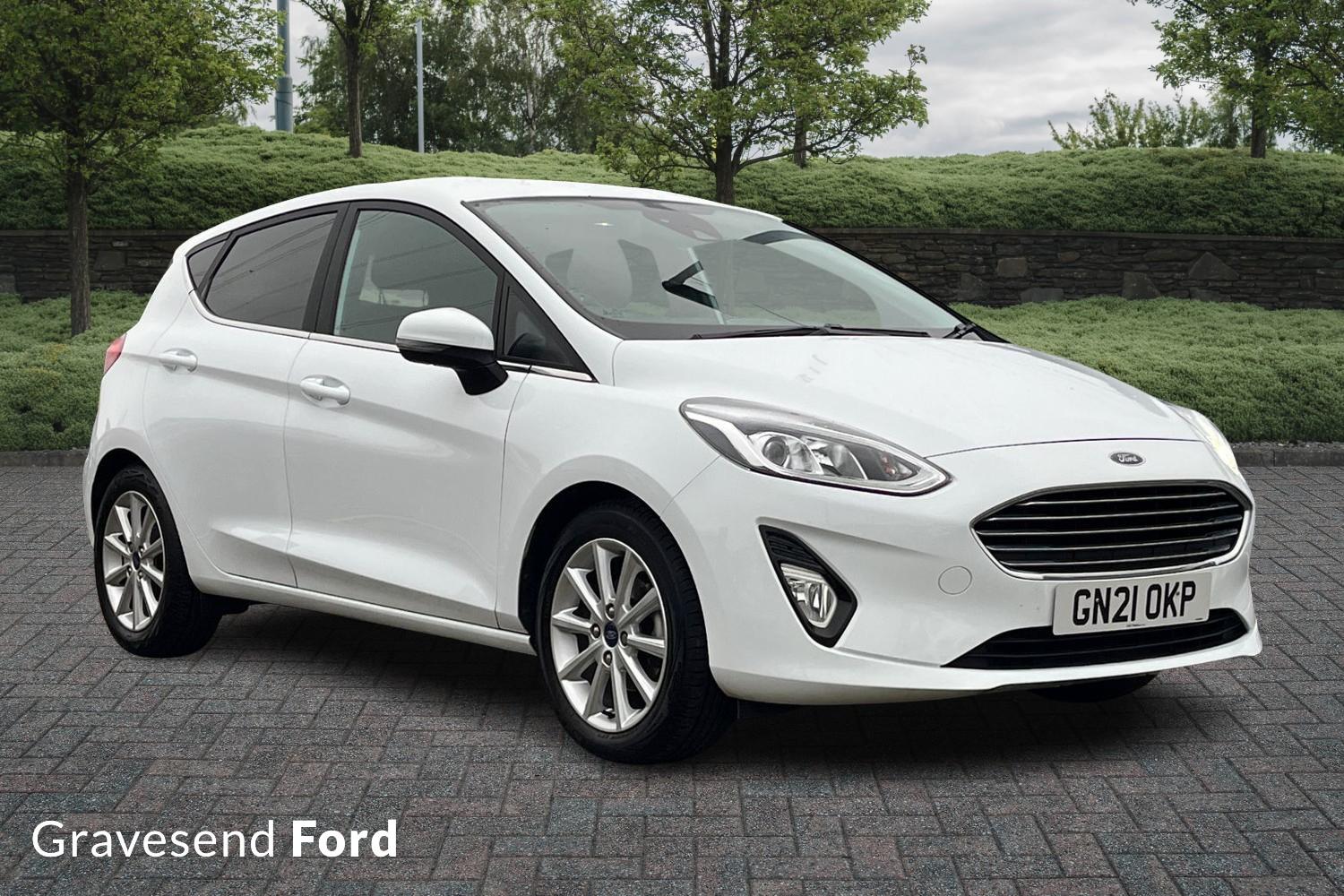 Main listing image - Ford Fiesta