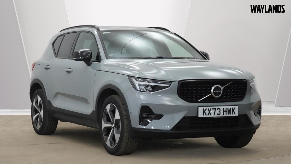 Main listing image - Volvo XC40