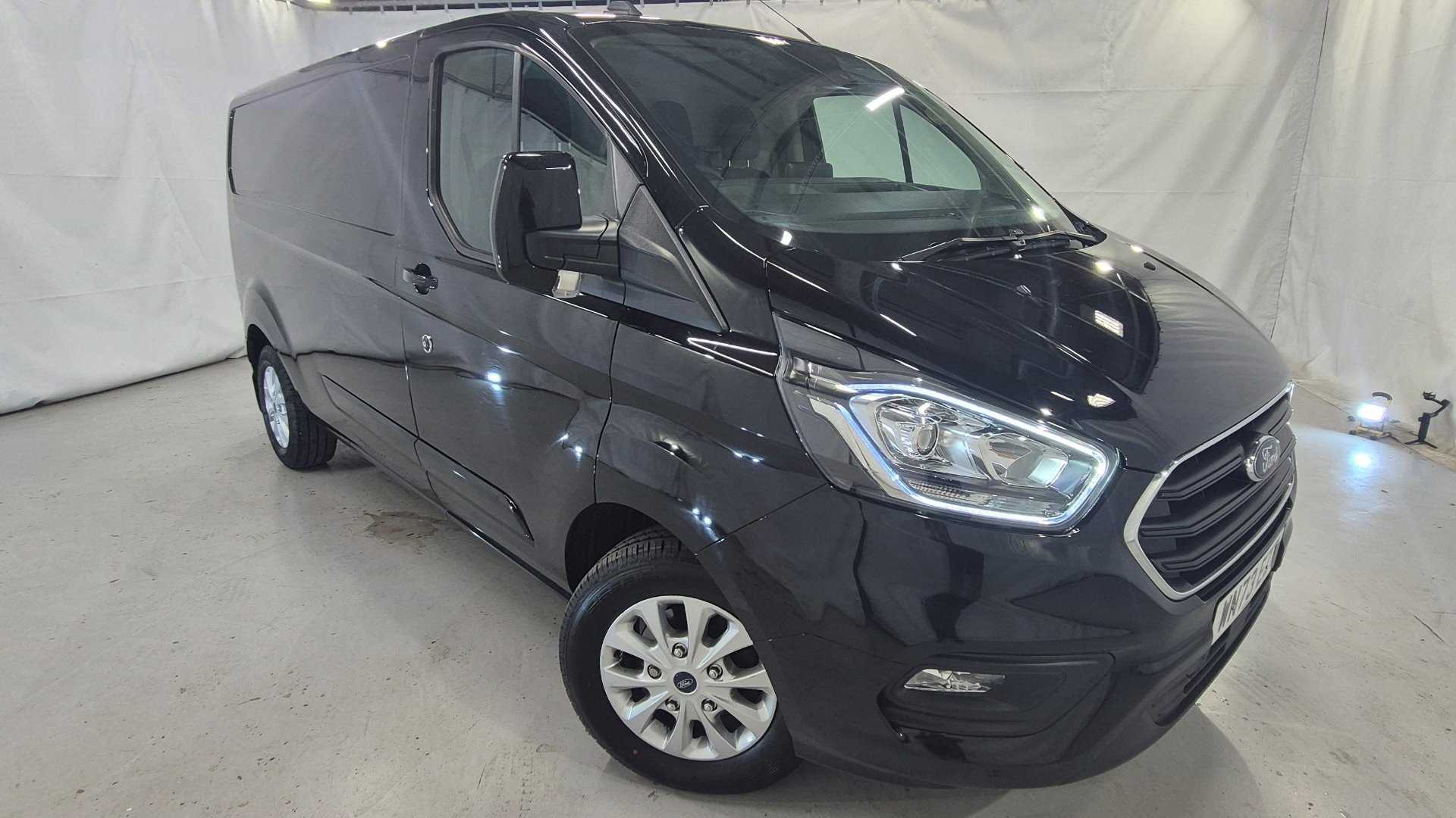 Main listing image - Ford Transit Custom
