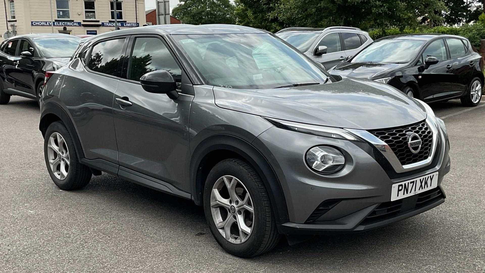 Main listing image - Nissan Juke