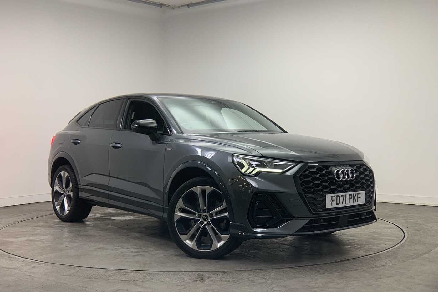 Main listing image - Audi Q3