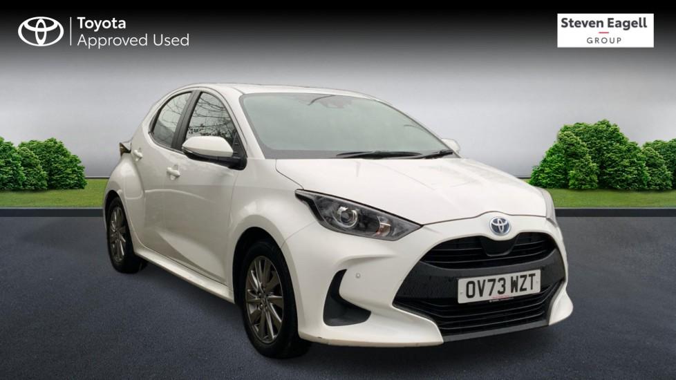 Main listing image - Toyota Yaris