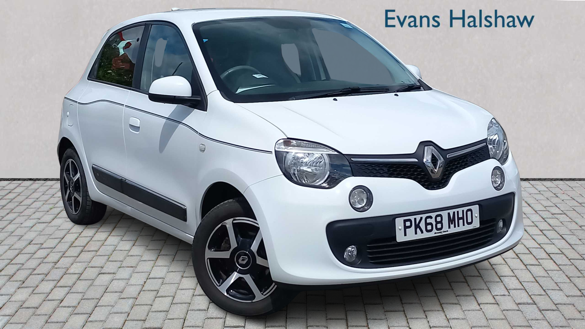 Main listing image - Renault Twingo
