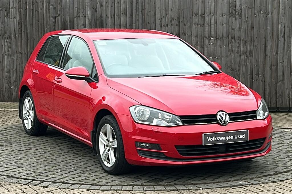Main listing image - Volkswagen Golf