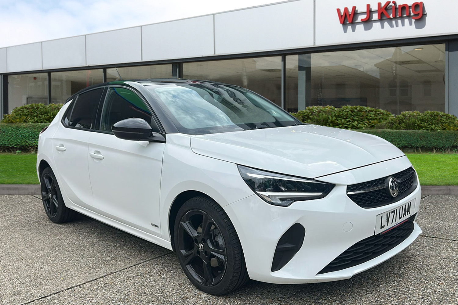 Main listing image - Vauxhall Corsa