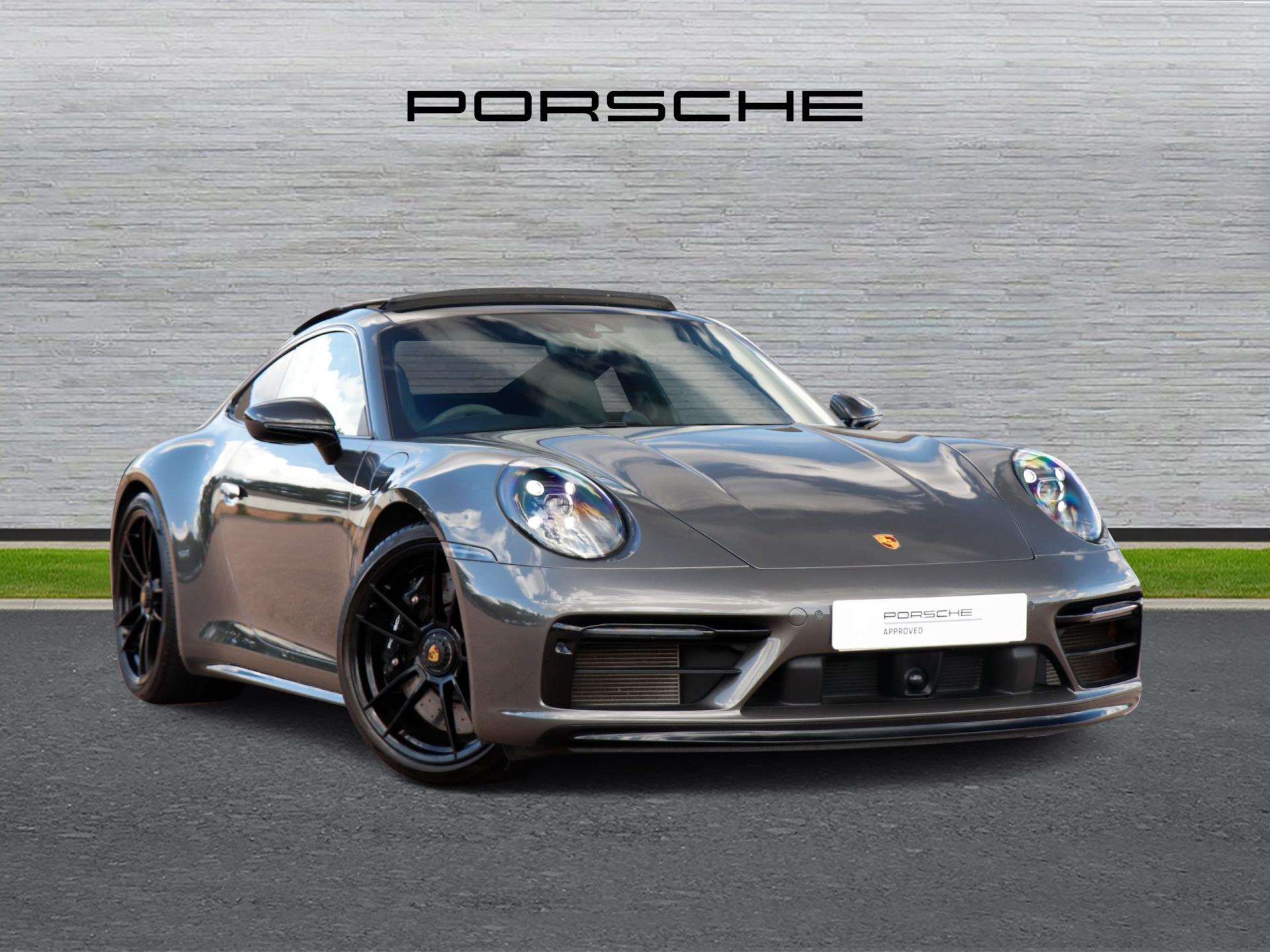 Main listing image - Porsche 911
