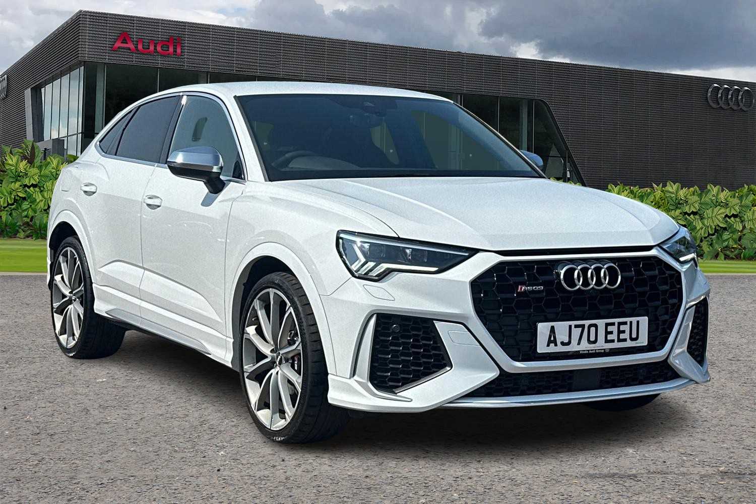 Main listing image - Audi RS Q3
