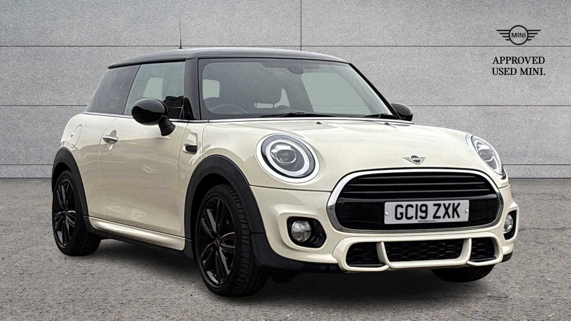 Main listing image - MINI Hatchback