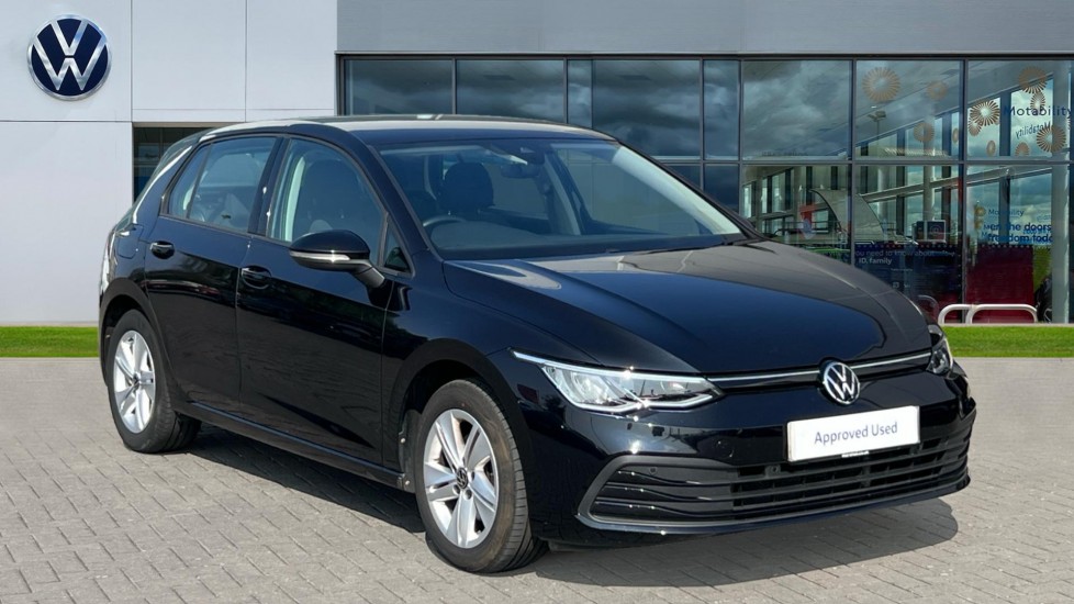 Main listing image - Volkswagen Golf