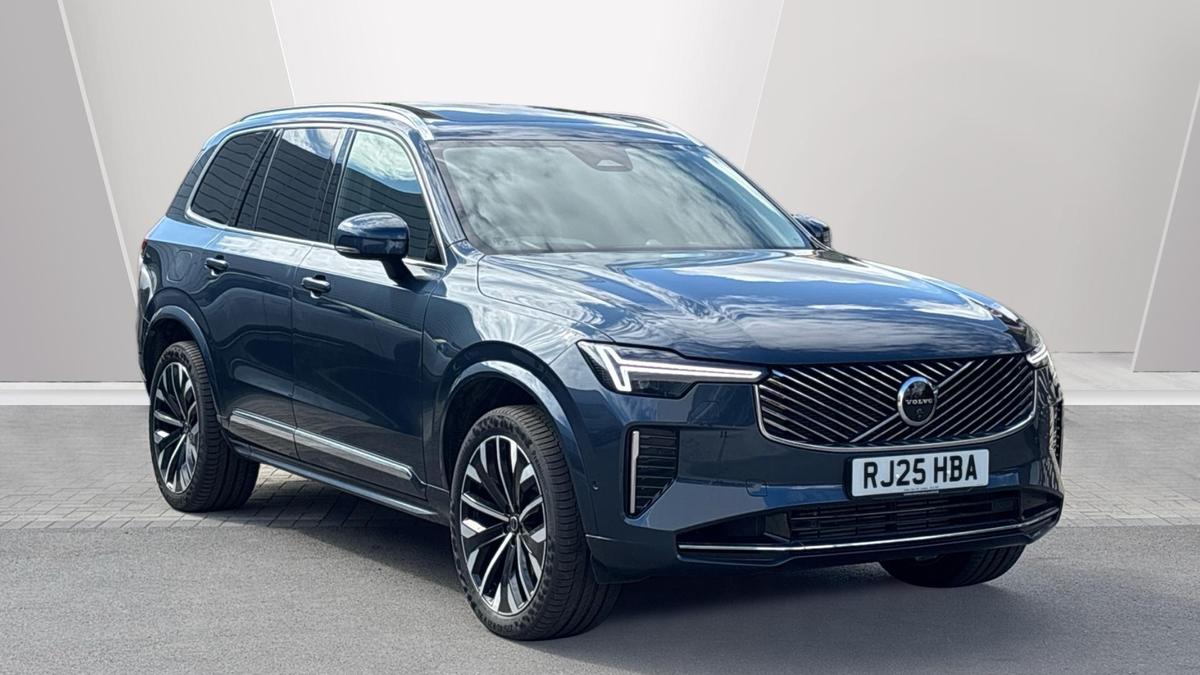 Main listing image - Volvo XC90
