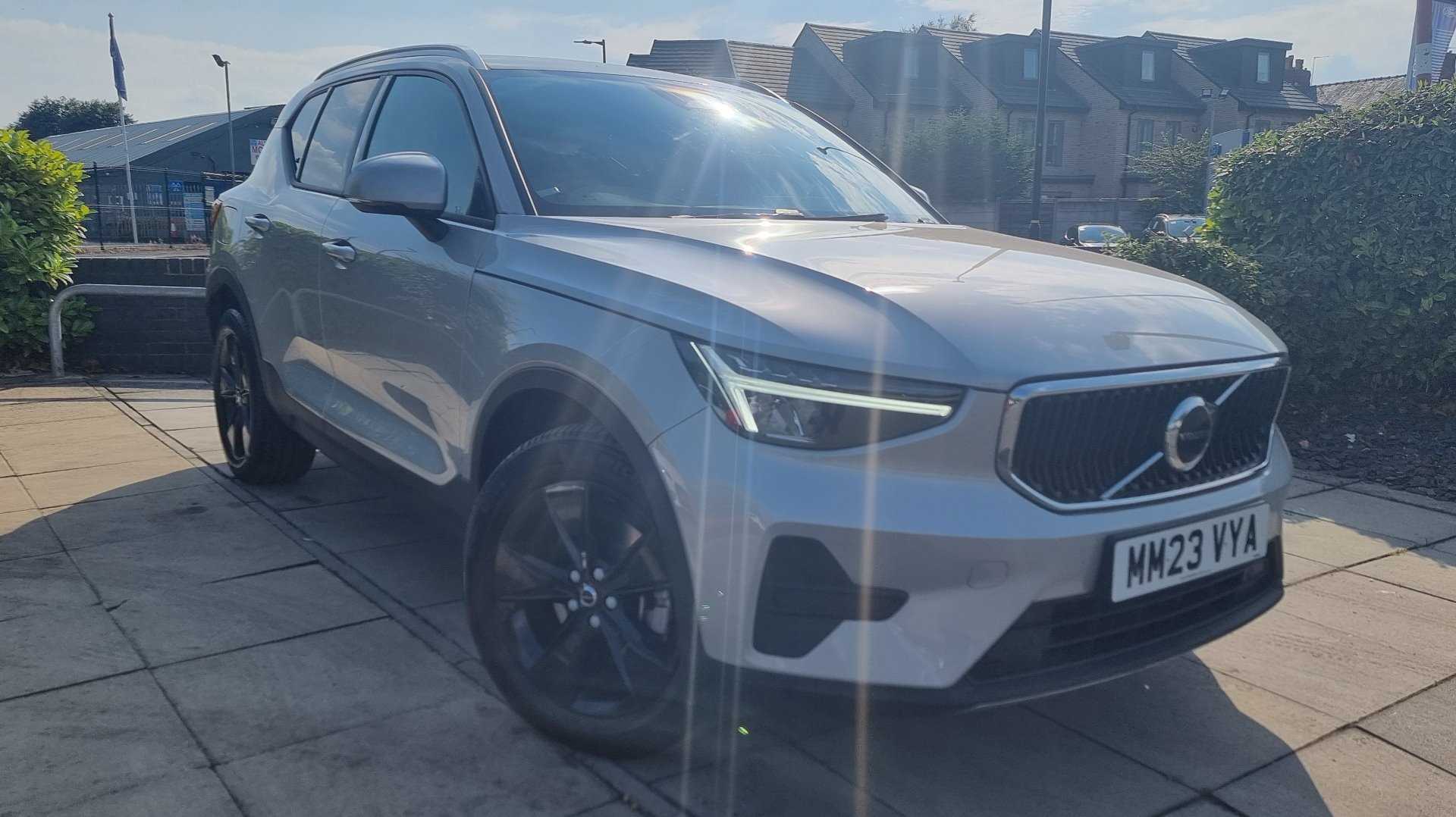 Main listing image - Volvo XC40