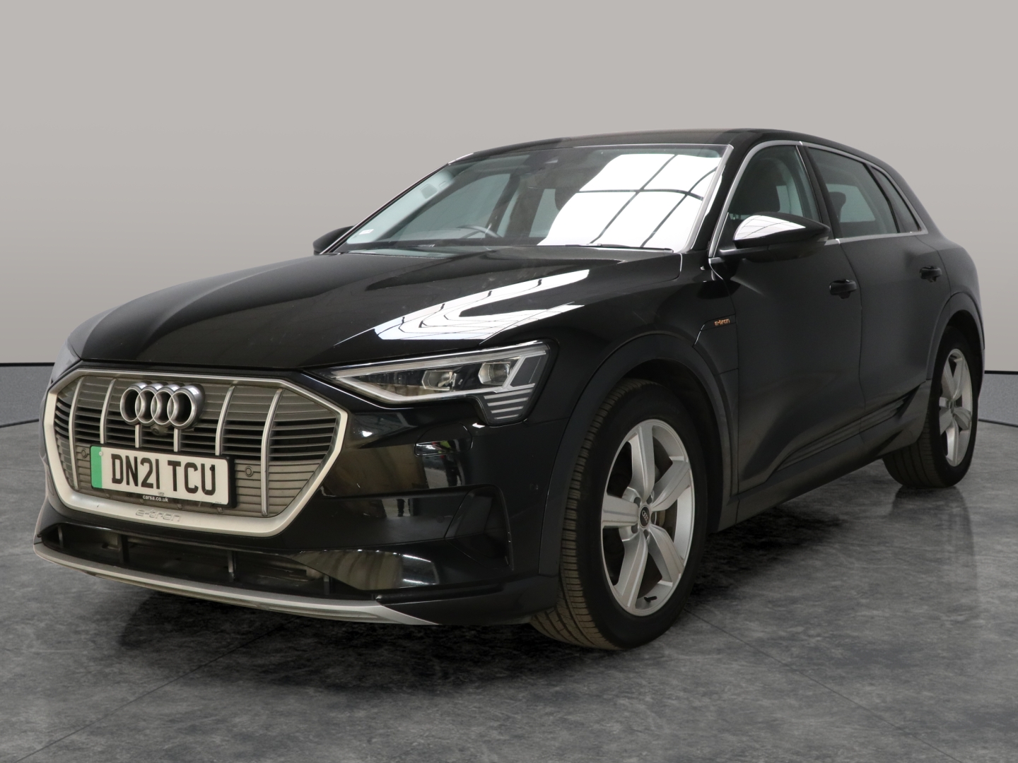 Main listing image - Audi e-tron